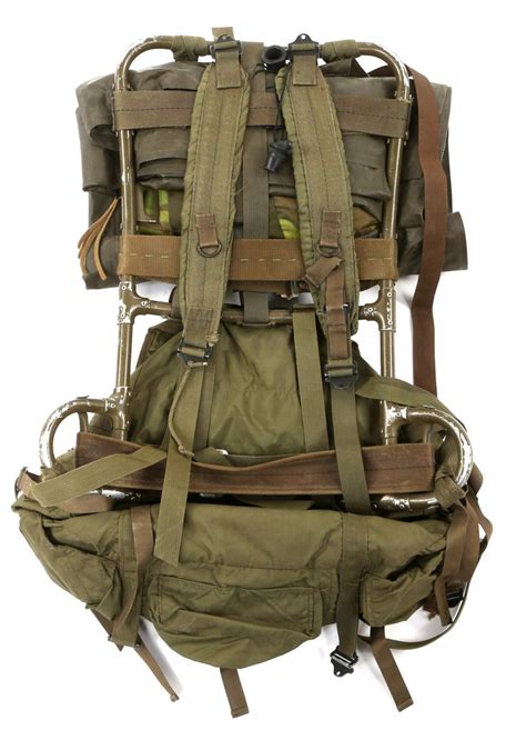 75 US Army Pre-<b>Vietnam</b> War era Bag, Waterproof, Clothing DA 1961, several slashes & "207" marked Nagmashdriver (552) $35. . Vietnam rucksack frame